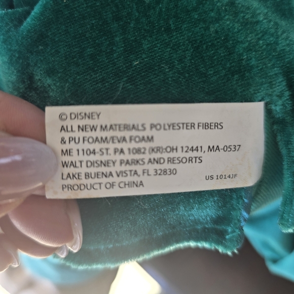 Disney Parks Mickey Mouse Christmas Caroler Velvet Plush Sings Jingle Bells - Picture 7 of 7